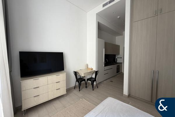 Furnished | Ellington Studio | Available Now