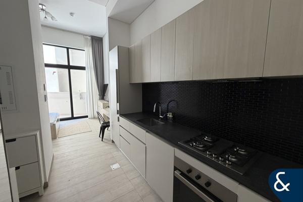 Furnished | Ellington Studio | Available Now