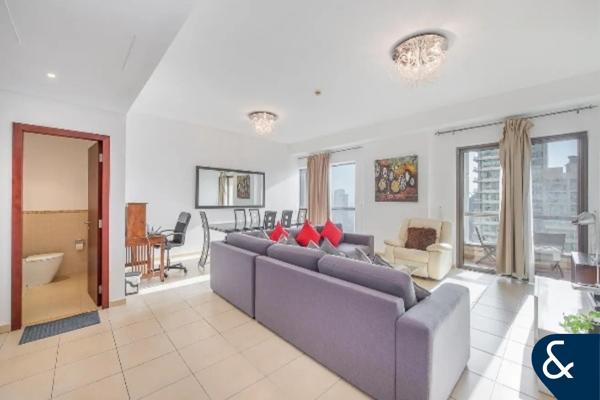 Marina view | Upgraded | Furnished | 2 Beds