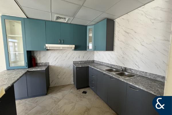 Best Price | 2 Bed | Motor City Living