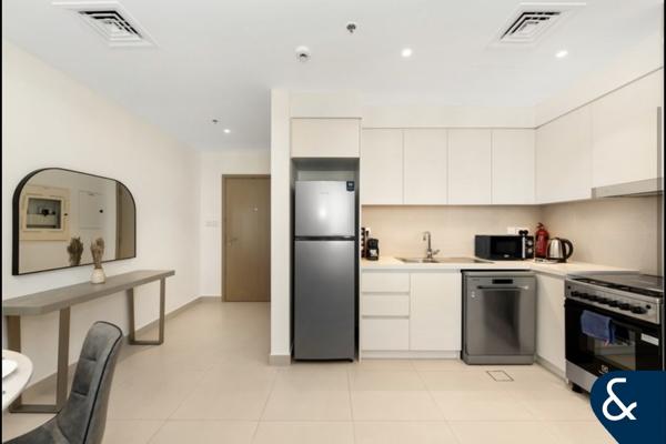 Furnished | Park View | High Floor | 1BHK