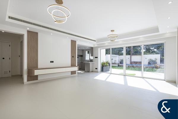 Fully Upgraded | Vacant | Luxury Finish