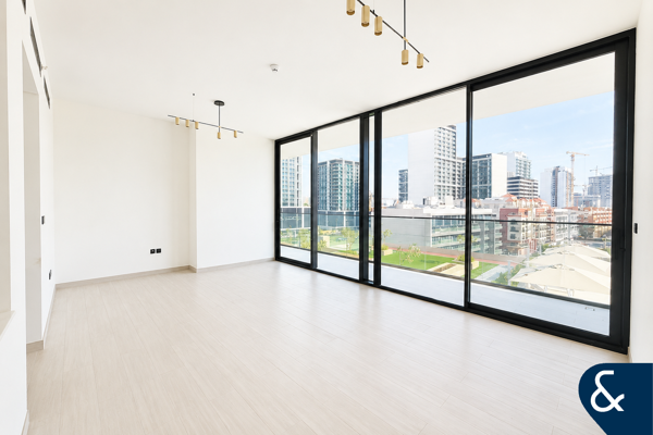 Two Bedroom | High Spec | Corner Unit