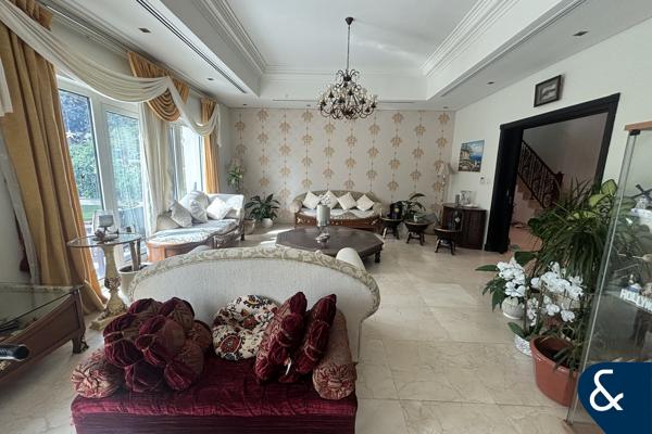 Corner Unit | Unfurnished | Spacious | 4 Beds