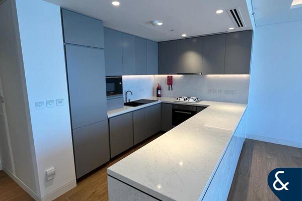 1 Bed | Luxury Tower | New Building | Rented