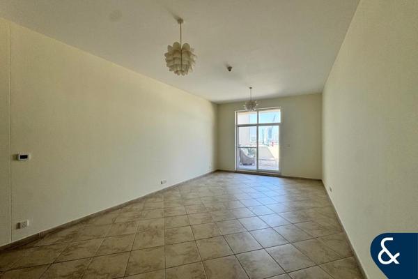 Large Terrace | 2 Bed | Available Mid April