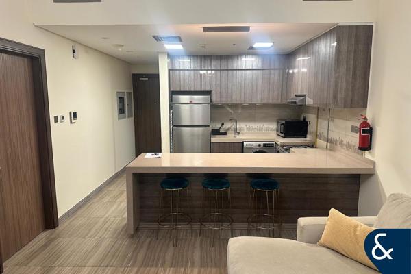 One Bedroom | High Floor | Furnished