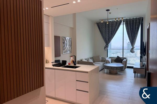 Modern 1BHK | High Floor | Furnished