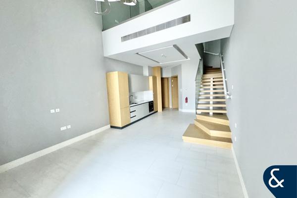 High Floor | Residential | Vacant