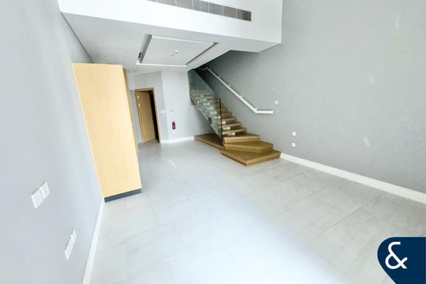 High Floor | Residential | Vacant