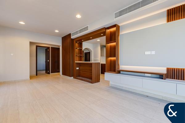 Type 3E | Huge 4,223 Sq Ft Plot | Vacant