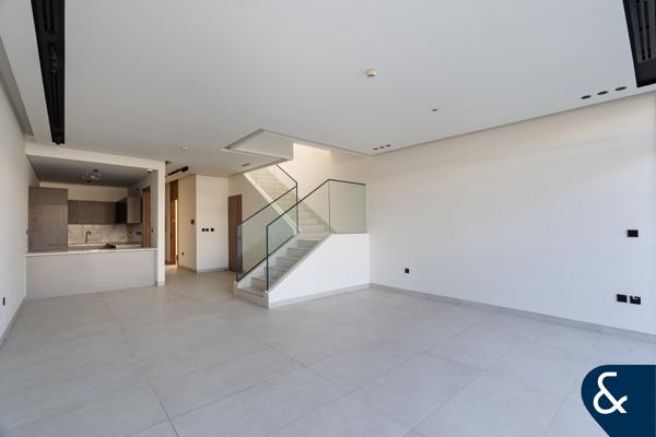 Exclusive | Park Backing | Must See Unit