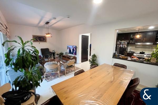 4 Beds | Vacant on Transfer | Backs Park