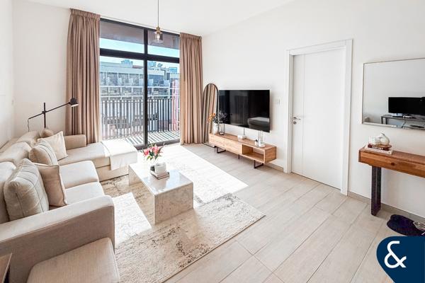 1 Bedroom | Community View | Unfurnished