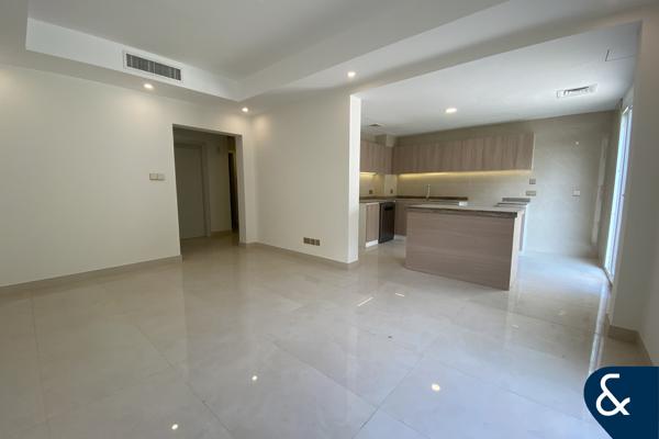 Upgraded | 2 Bed + Study | Prime Location
