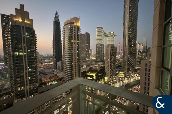 Fully Upgraded | Sea Views | Vacant Now