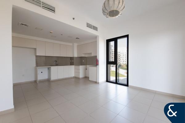 Huge Balcony | Spacious | Available 8th Jan
