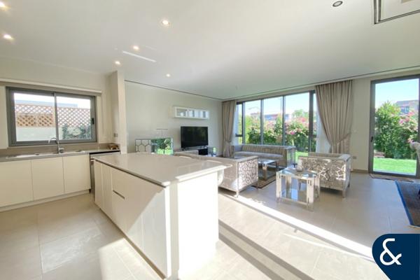 Single Row | Furnished | Close To Park