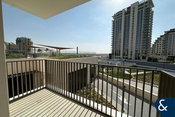 Corner Layout | Burj Views | Available May