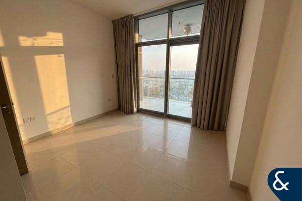 VACANT NOW  |   SPACIOUS  |  1 BEDROOM
