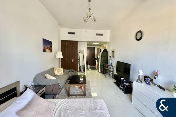 Large Studio | Furnished | Partial Golf View