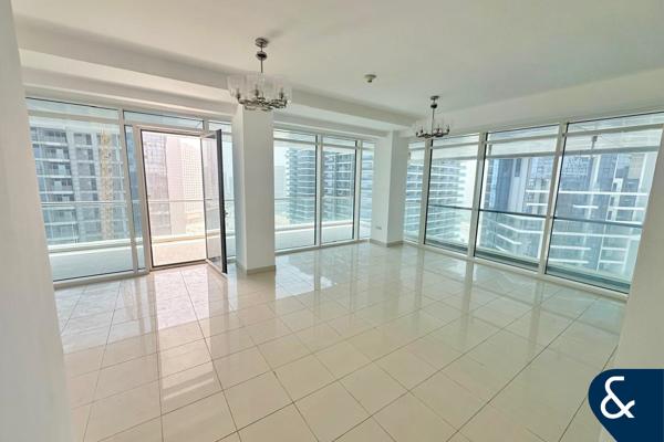 Canal view | 2 Bed + Maids | Closed Kitchen