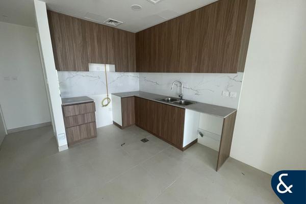 Upgraded | Landscaped | Single Row