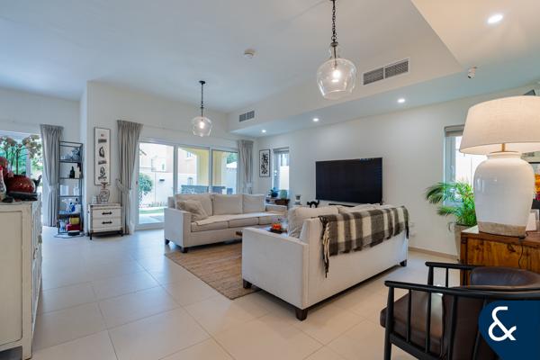 Upgraded | 4 Bed | Luxury Living in La Quinta