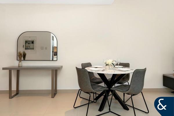 Luxury 1 Bedroom | Park View | Unfurnished