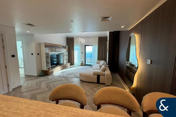 Fully Upgraded | Views of Marina | 2 Bedrooms
