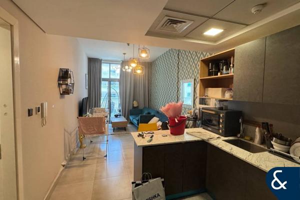 One Bedroom | Study  l Furnished l Vacant