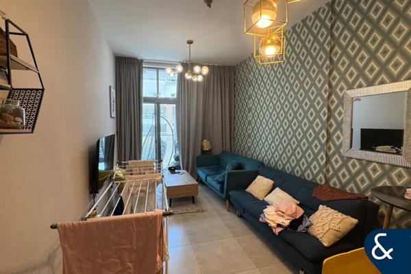 One Bedroom | Study  l Furnished l Vacant