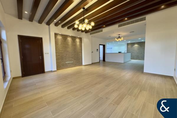 Lake Views | 13918 Sq. Ft | Well Maintained