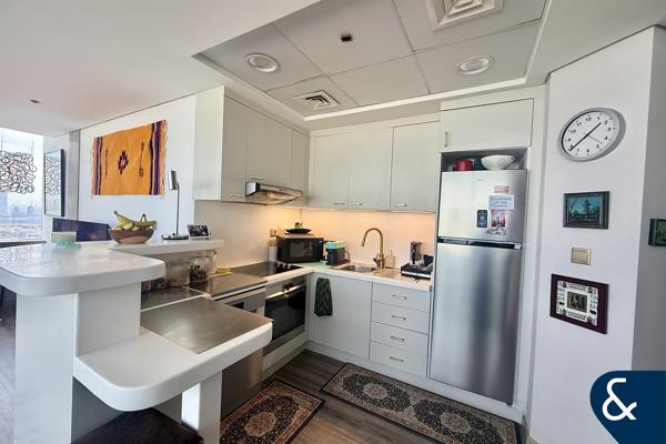 Unfurnished | Mid March | Prime location