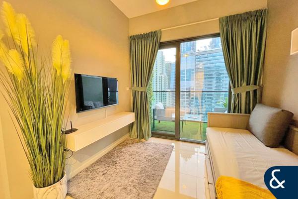 Furnished | Decorated | Near Metro