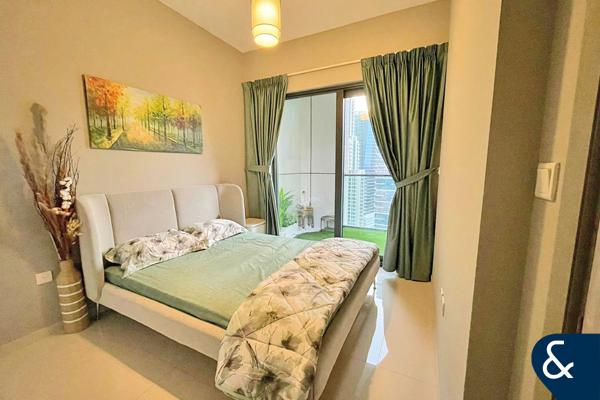 Furnished | Decorated | Near Metro