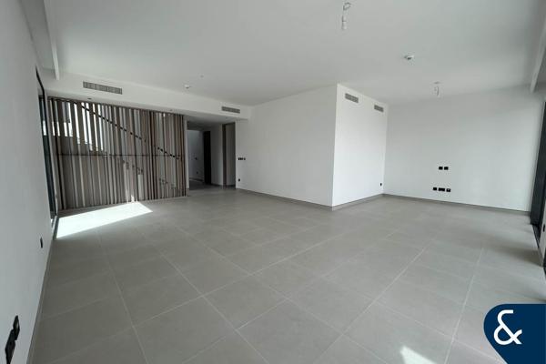 Park Backing | Landscaped | Appliances