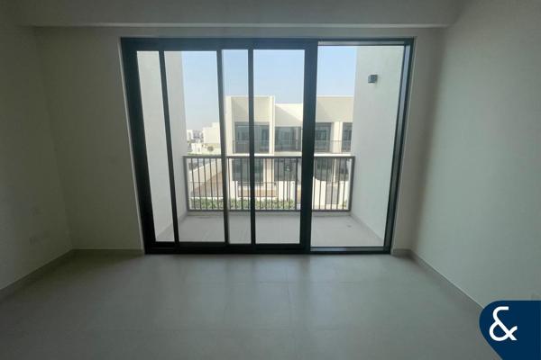 Green Belt | Modern Build | Spacious |