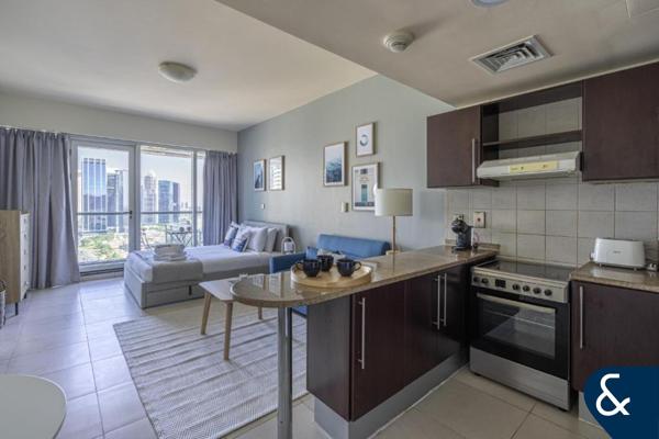 Furnished | Bright | Jumeirah Park Views