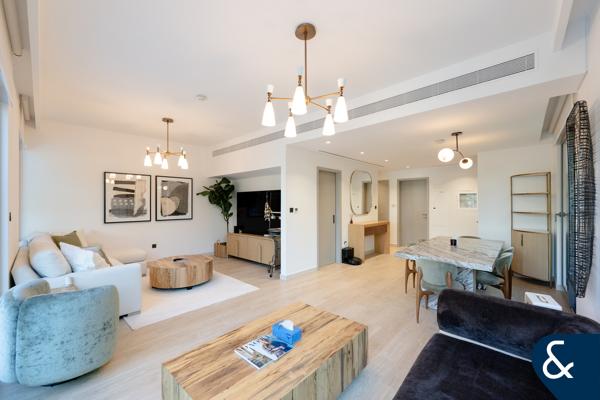 Upgraded | Green Belt Backing | Furnished