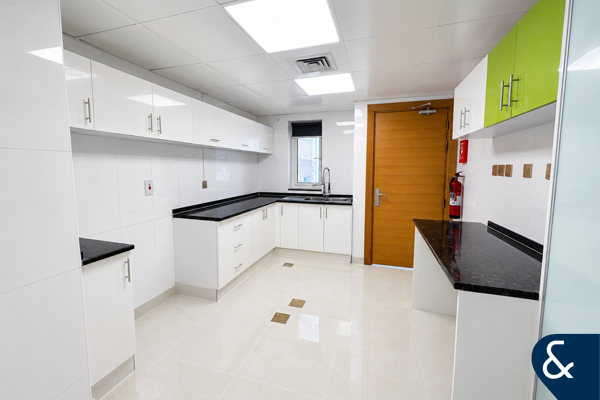 Vacant Now June 2026 | Closed kitchen | Huge