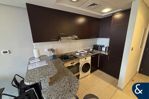 Studio + 1 Bathroom | Sky Gardens | DIFC View