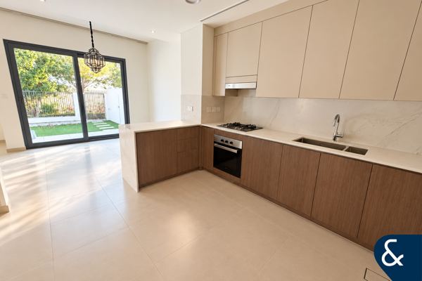 Single Row | Quiet & Private Location | Ready