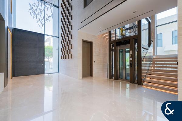 7 Bedrooms | Park View | Custom Mansion