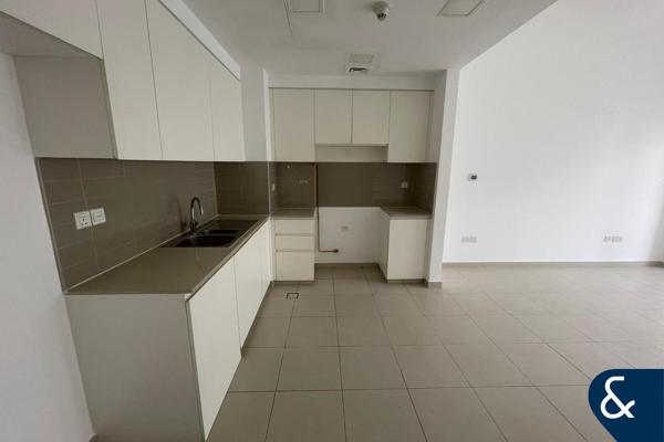 12 CHEQUES | OPEN LAYOUT | HIGH FLOOR
