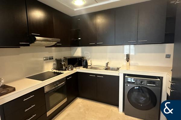 Large Studio | Balcony | Furnished | 1 Bath