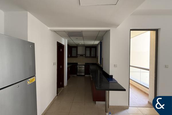 1 Bedroom | Unfurnished | Vacant | Balcony