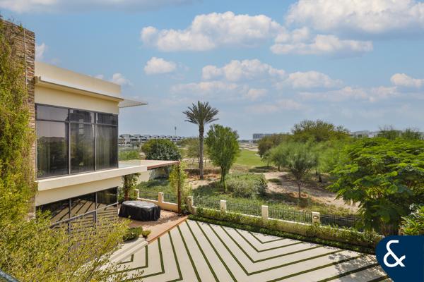 VD2 | 6 BED +M+D | VACANT NOW | GOLF VIEW