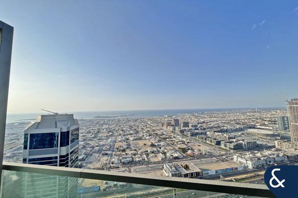 2 Bedrooms | Sea Views | Shared Pool And Gym