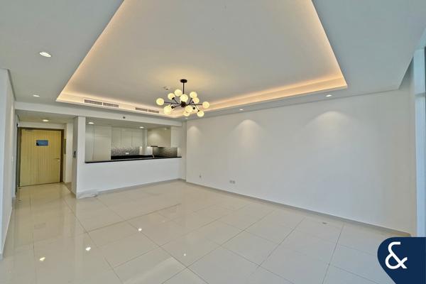 2 Bedrooms | Sea Views | Shared Pool And Gym